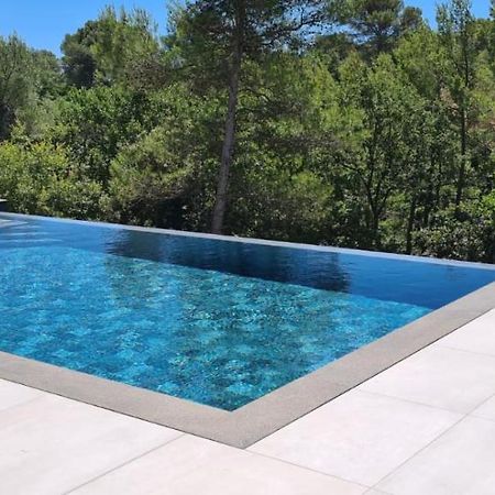 Petit Paradis Sur Golf Flassans-sur-Issole Bagian luar foto